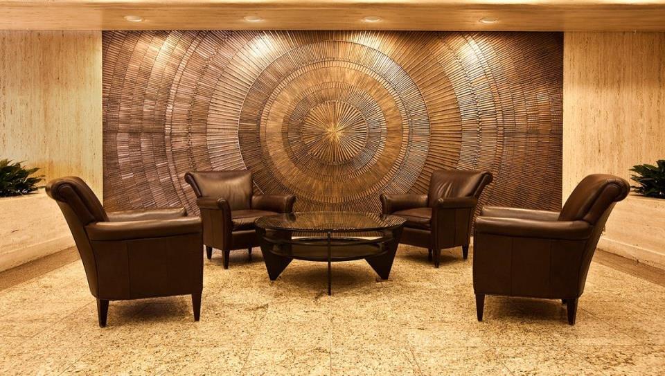 Feature wall application — catalogue image